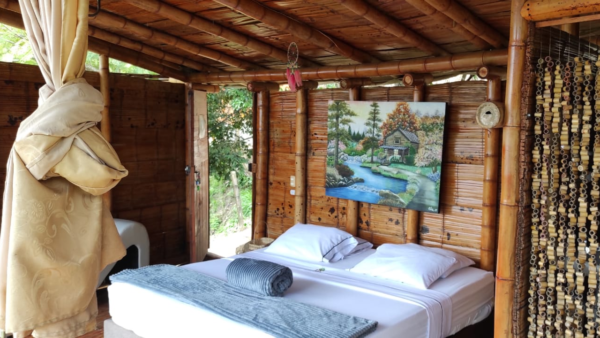 En la Penthouse Villavieja, el horizonte se convierte en parte de tu descanso.